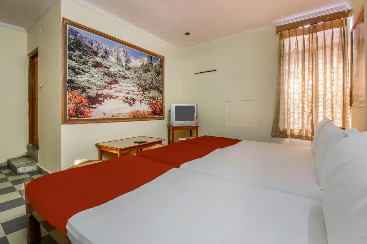 Spot On Classic Lodge Гайдарабад Екстер'єр фото